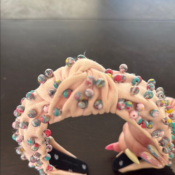 Lele Sadoughi Beaded Headband - very pale pink - Picture 4 of 5